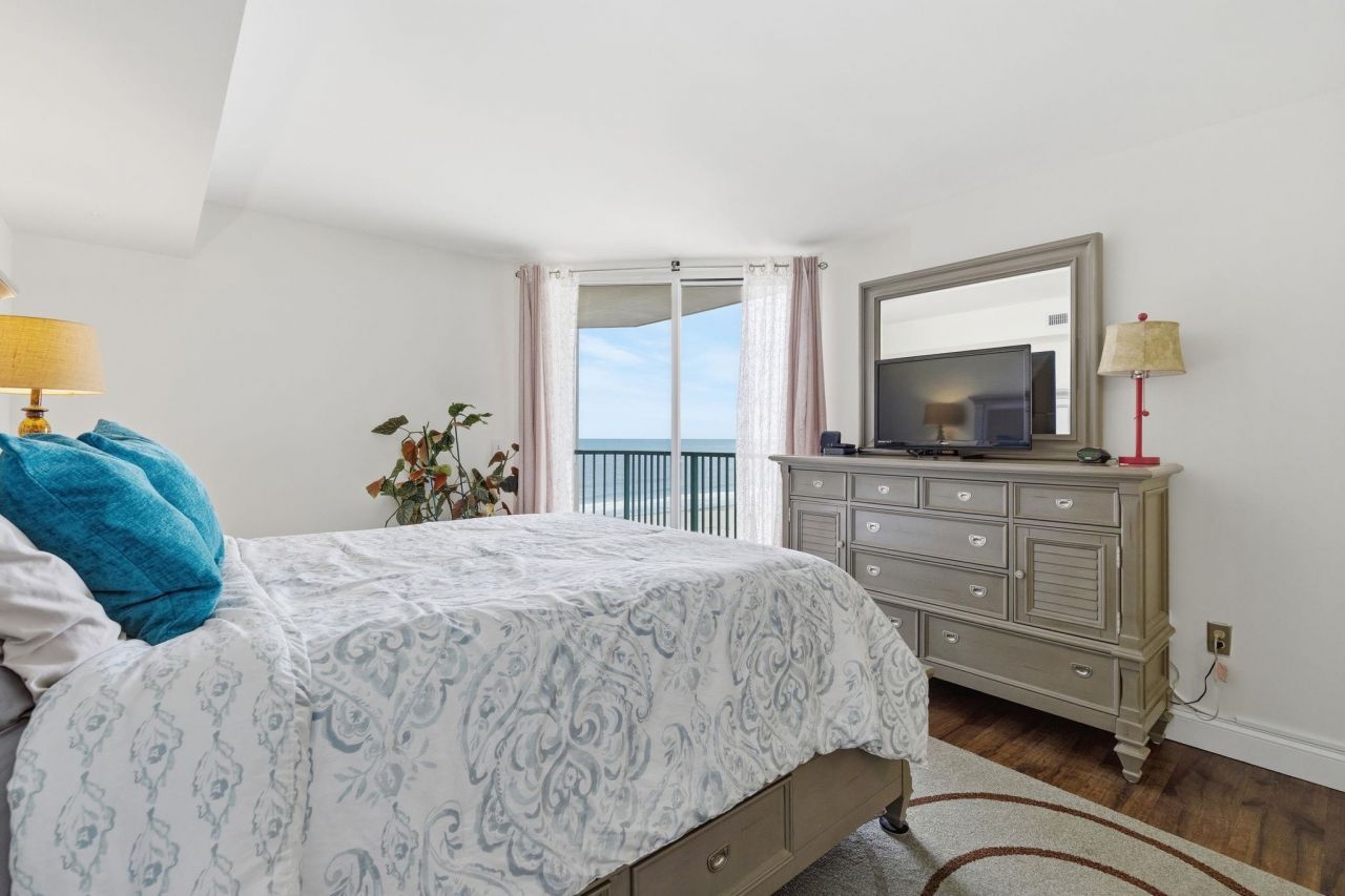 2507 South Ocean Blvd. Photo 17