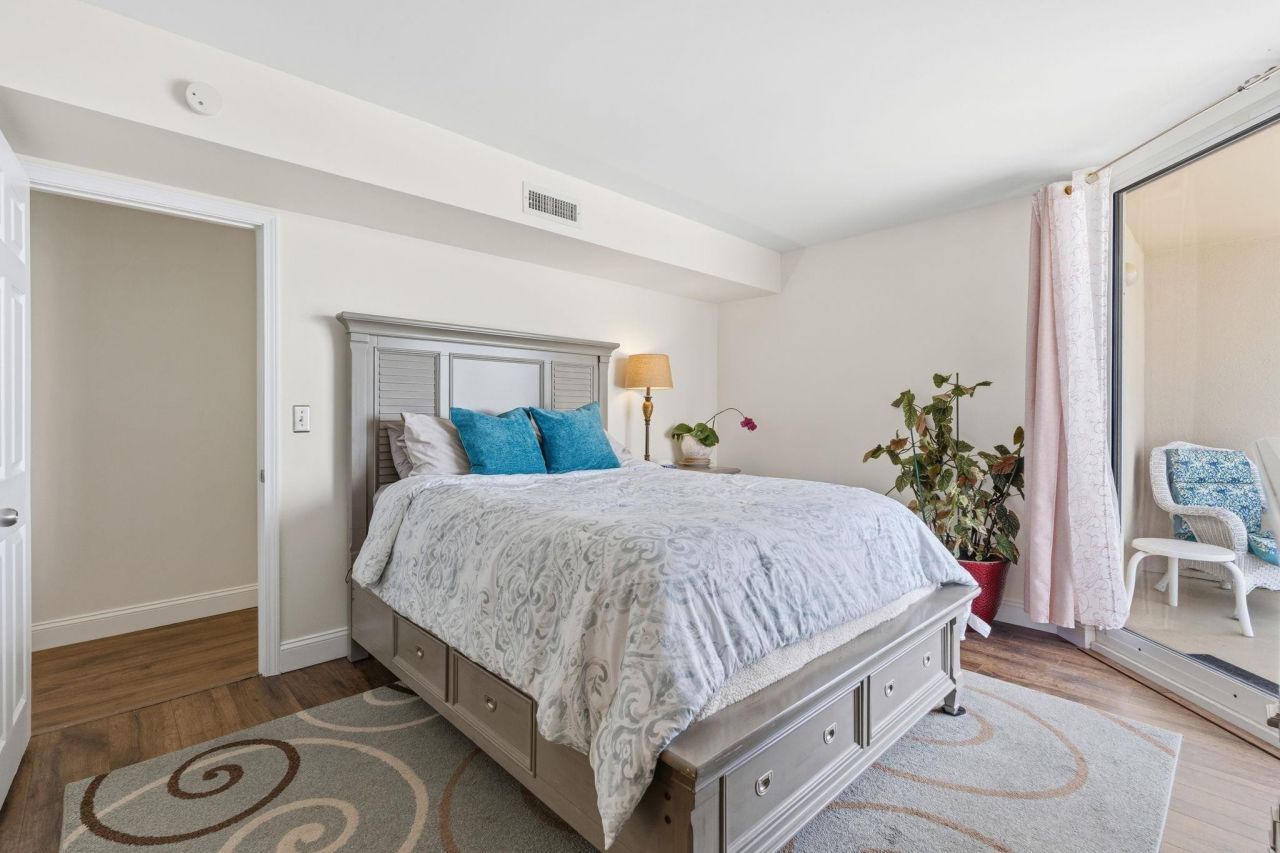 2507 South Ocean Blvd. Photo 18