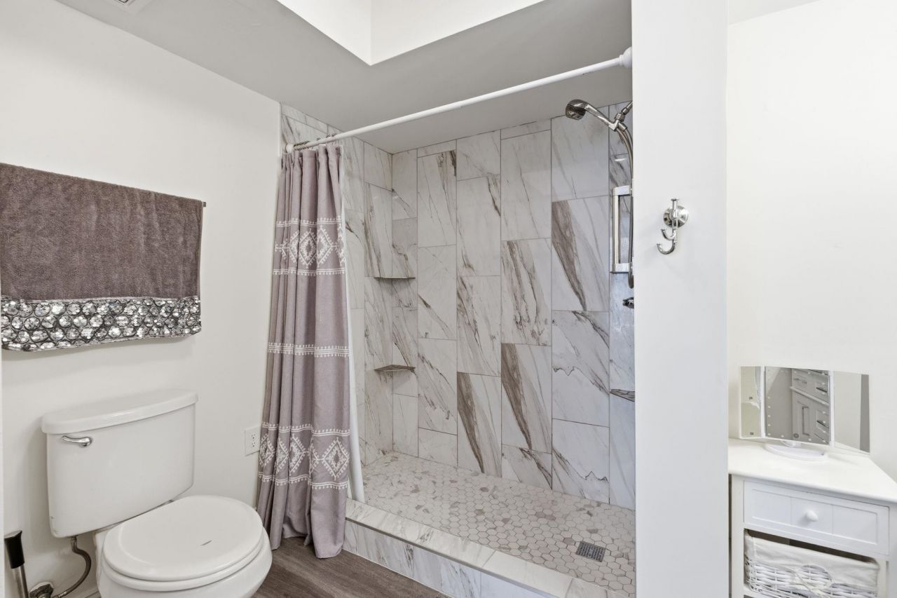 2507 South Ocean Blvd. Photo 22