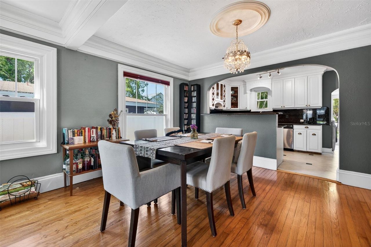 2445 6th Avenue N, Saint Petersburg, FL 33713 Photo