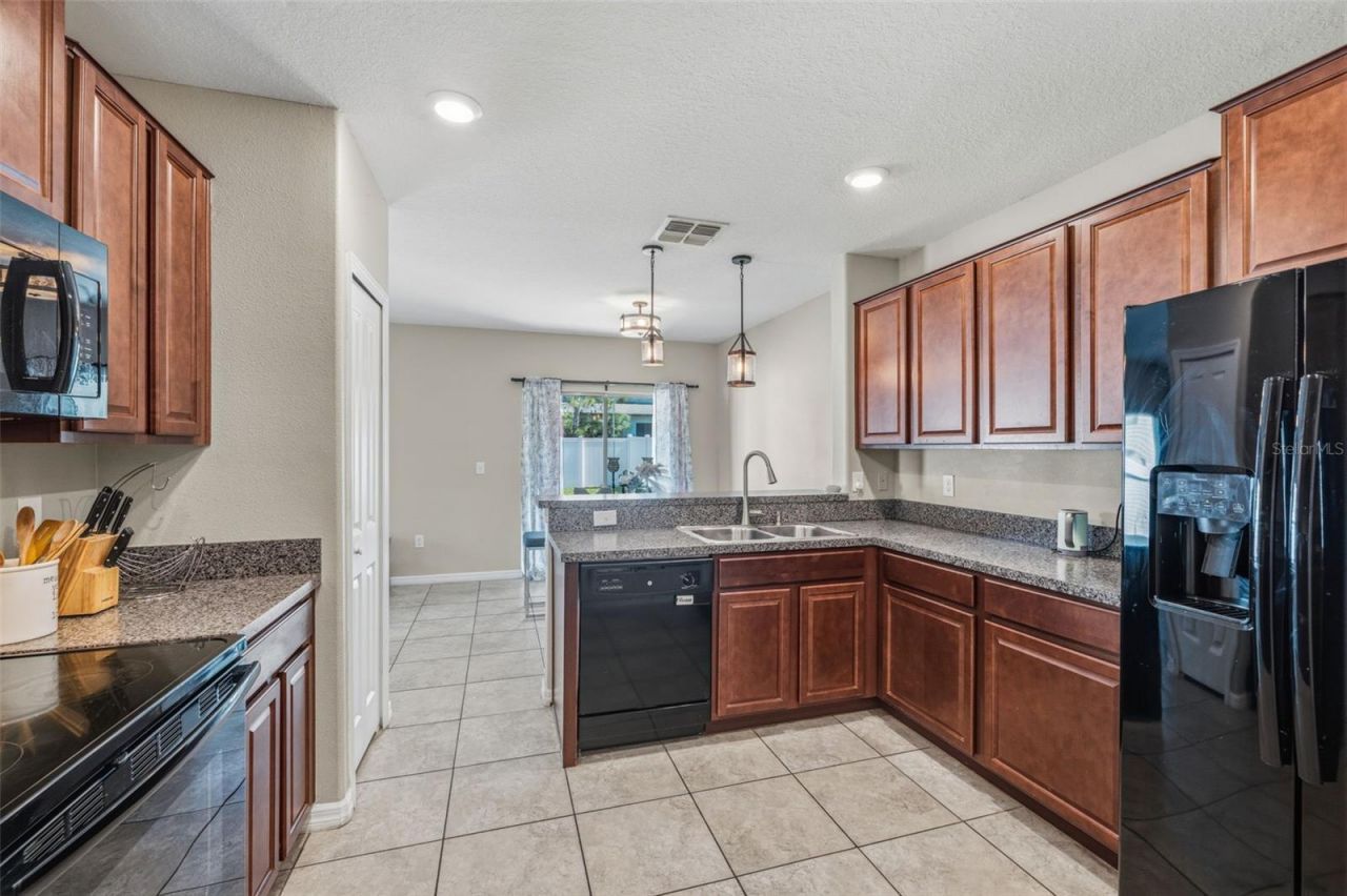 4002 Cat Mint Street , Tampa, FL 33619 Photo