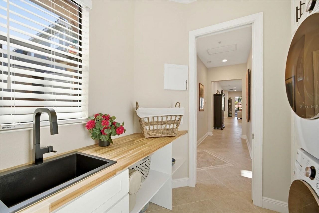 4203 5th Avenue Ne, Bradenton, FL 34208 Photo