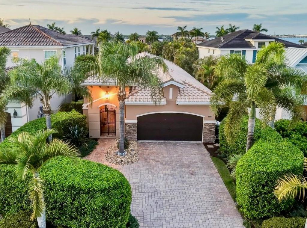 4203 5th Avenue Ne, Bradenton, FL 34208 Photo