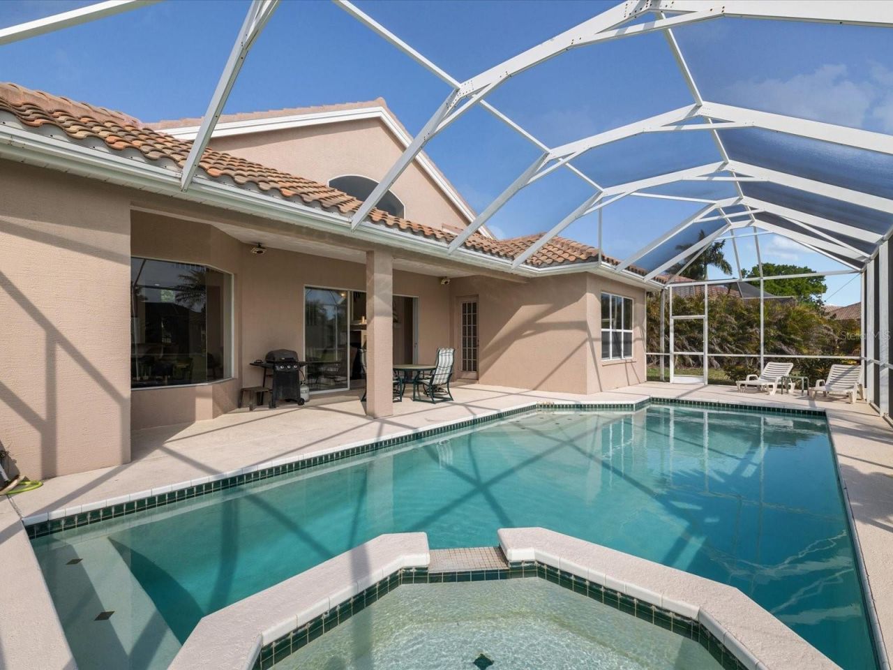 7730 Aralia Way, Seminole, FL 33777 Photo