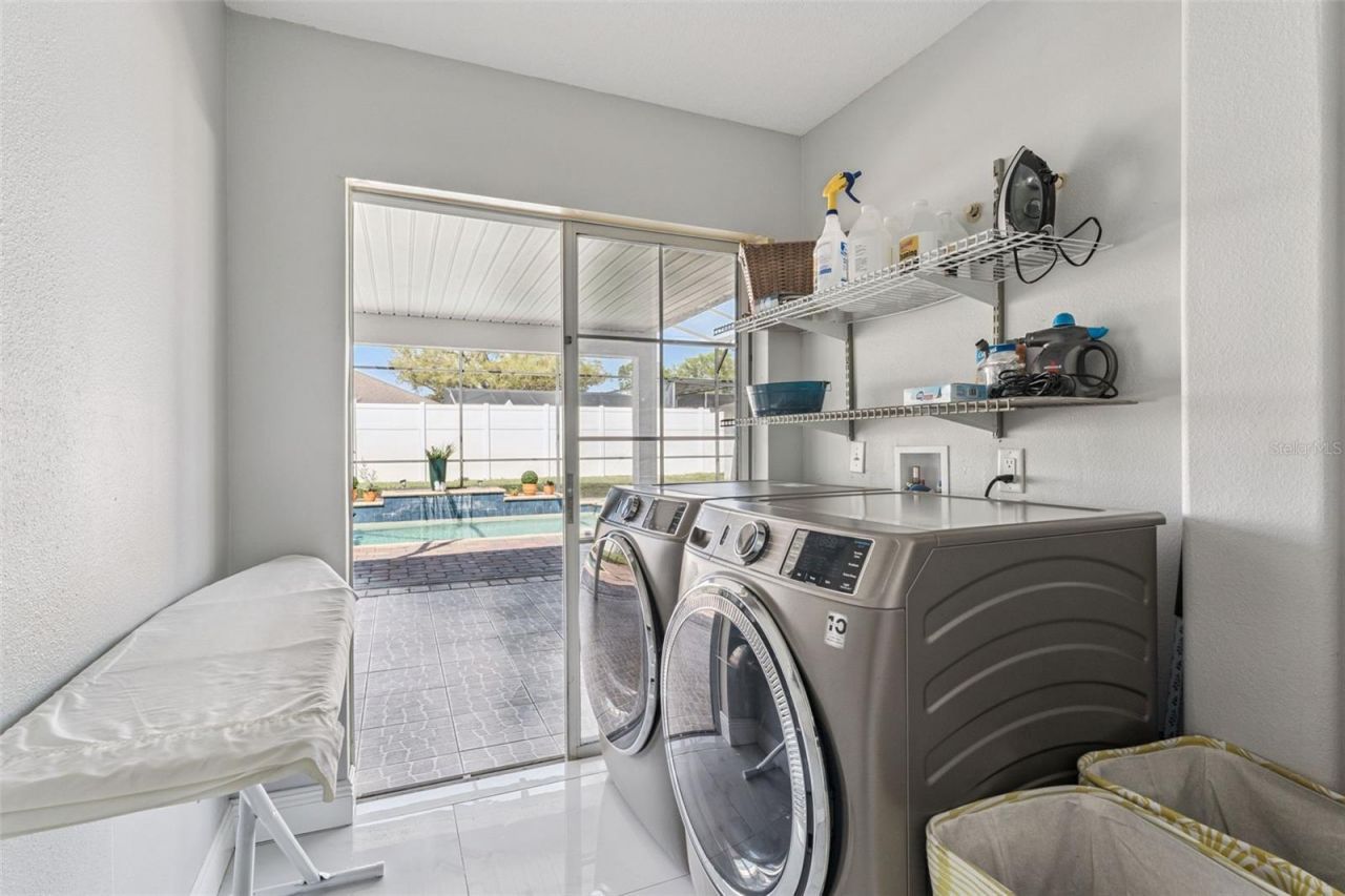 6053 New Hope Road, Orlando, FL 32824 Photo