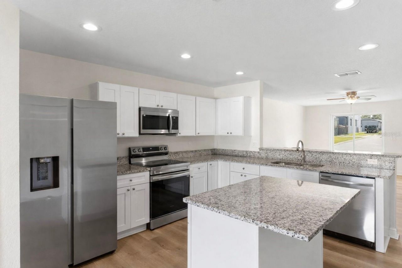 317 Courtland Street, Auburndale, FL 33823 Photo