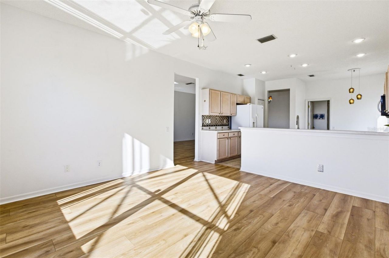 5512 47th Court E, Bradenton, FL 34203 Photo