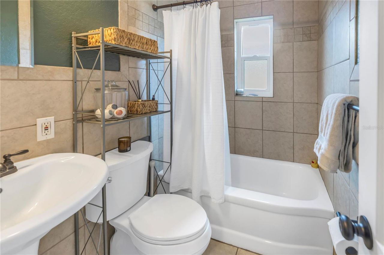 4945 34th Avenue N, Saint Petersburg, FL 33710 Photo