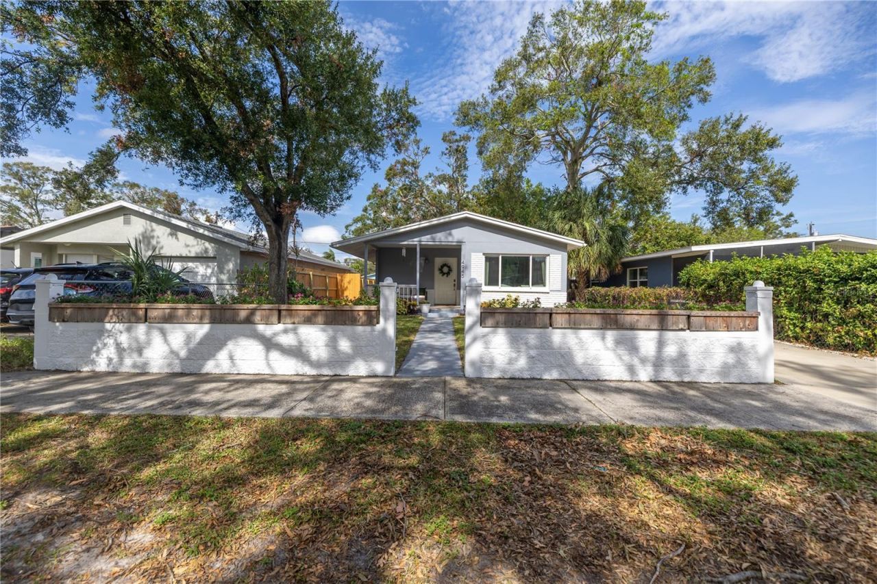4945 34th Avenue N, Saint Petersburg, FL 33710 Photo