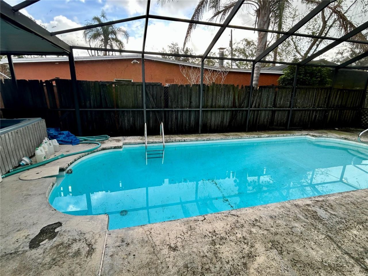 1130 Dogwood Avenue , Tampa, FL 33613 Photo