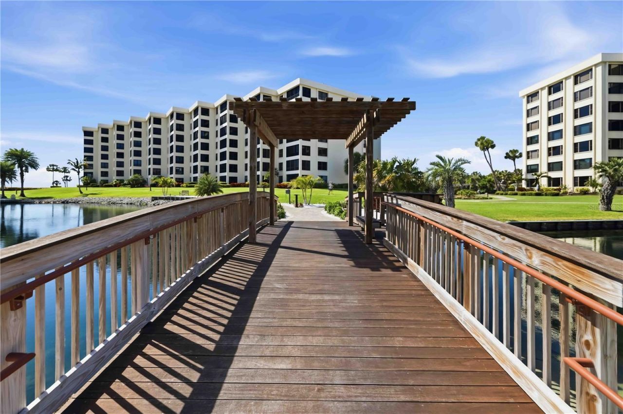 5790 Midnight Pass Road, Unit 406, Sarasota, FL 34242 Photo