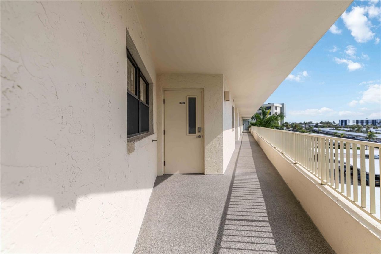 5790 Midnight Pass Road, Unit 406, Sarasota, FL 34242 Photo