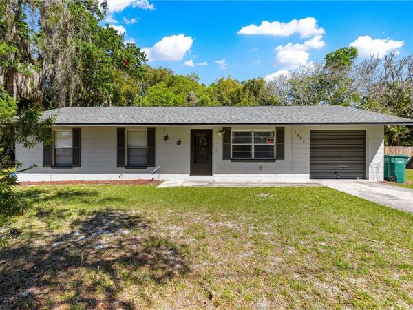 1905 VIRGINIA AVENUE, EUSTIS, FL 32726