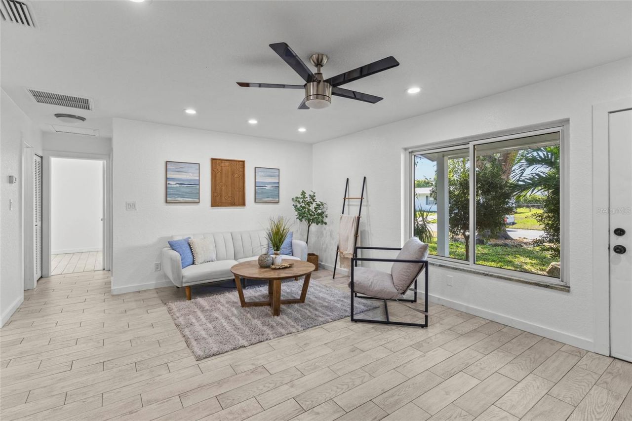 4003 36th Street W, Bradenton, FL 34205 Photo