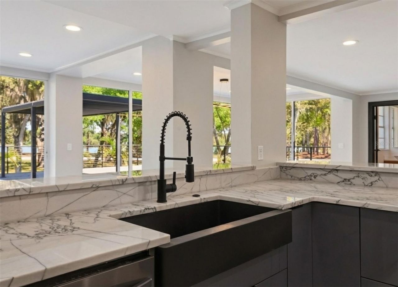 4942 Hubner Circle, Sarasota, FL 34241 Photo