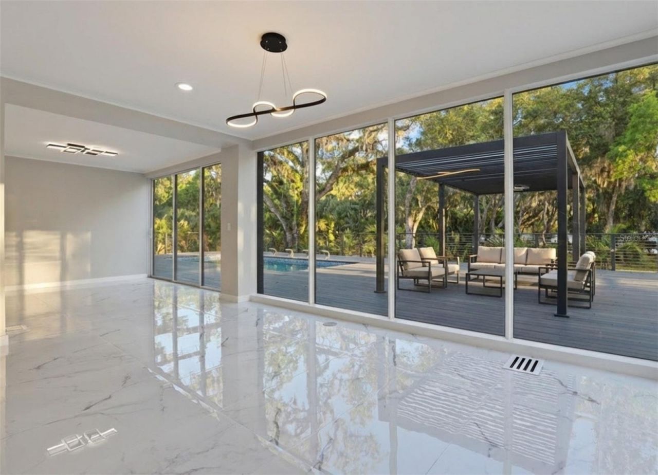 4942 Hubner Circle, Sarasota, FL 34241 Photo