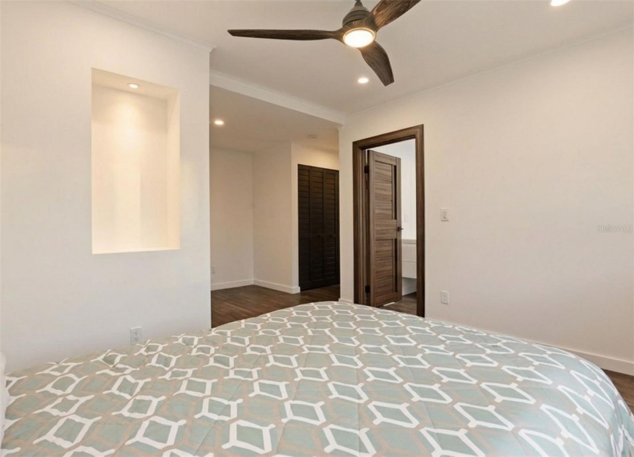 4942 Hubner Circle, Sarasota, FL 34241 Photo