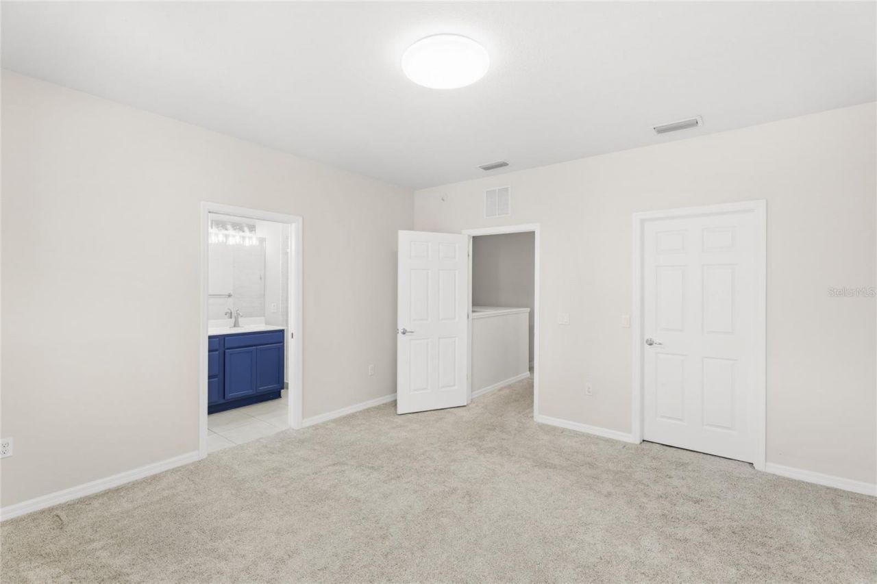 3730 82nd Avenue Circle E, Unit 104, Sarasota, FL 34243 Photo