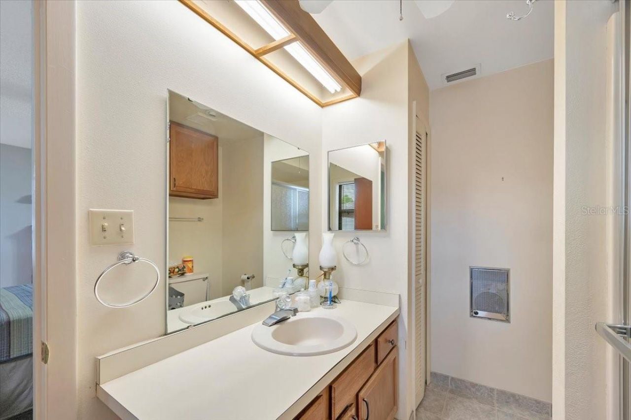 711 E Frederick Ave, Dundee, FL 33838 Photo