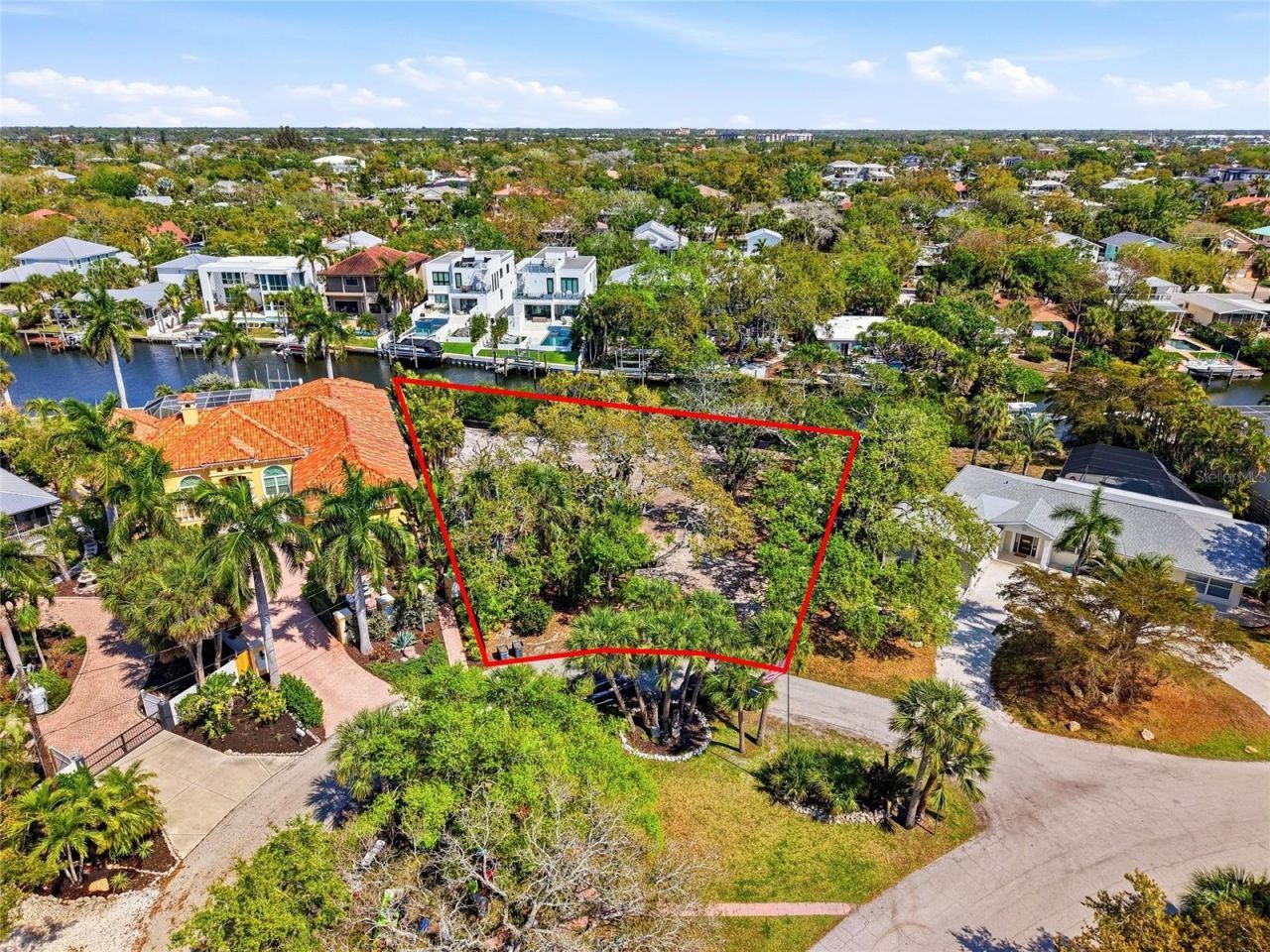 114 Island Circle, Sarasota, FL 34242 Photo