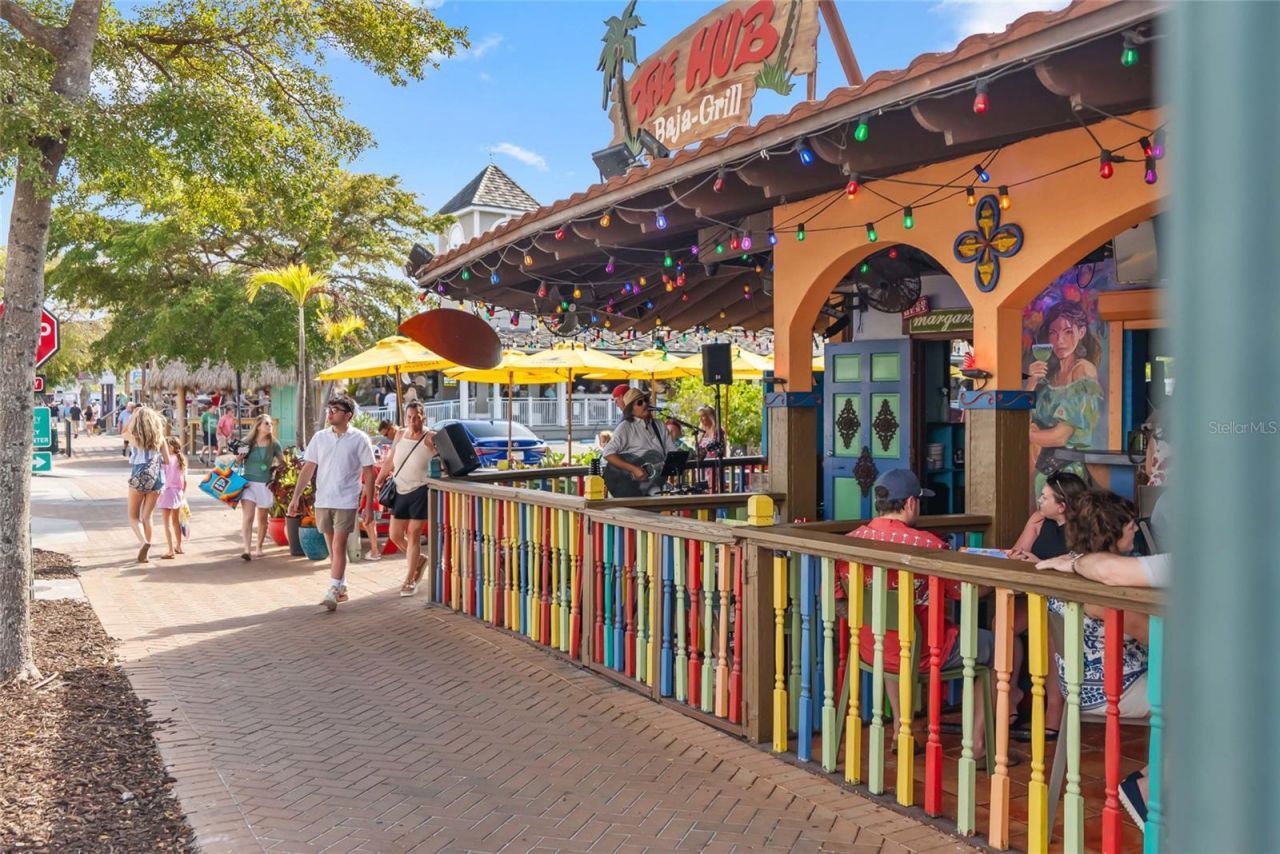 114 Island Circle, Sarasota, FL 34242 Photo