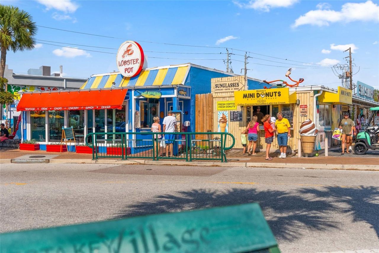 114 Island Circle, Sarasota, FL 34242 Photo