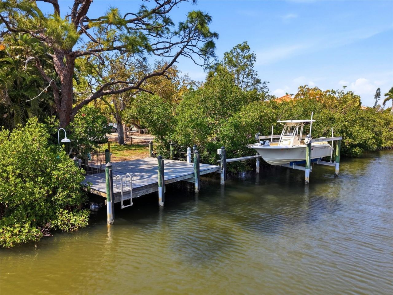 114 Island Circle, Sarasota, FL 34242 Photo