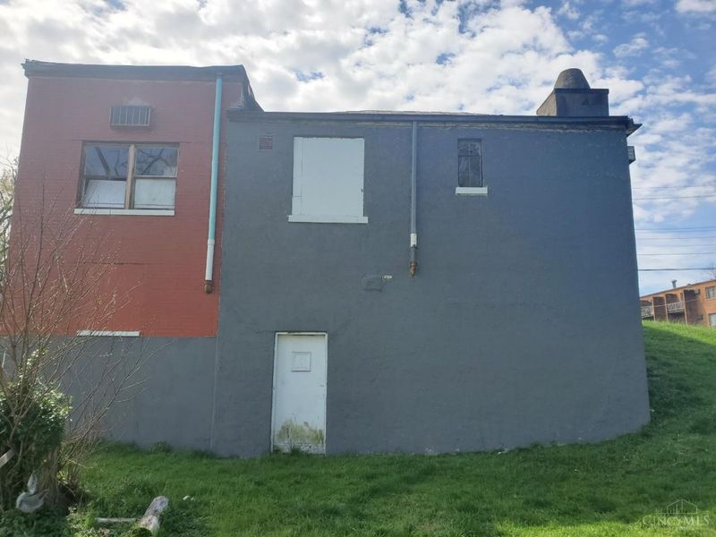 2206 Harrison Avenue, Cincinnati, OH 45211 Photo 13