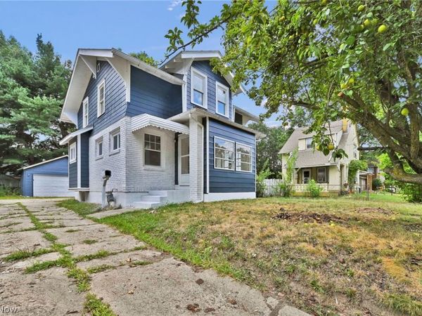 1584 Hampton Road , Akron, OH 44305