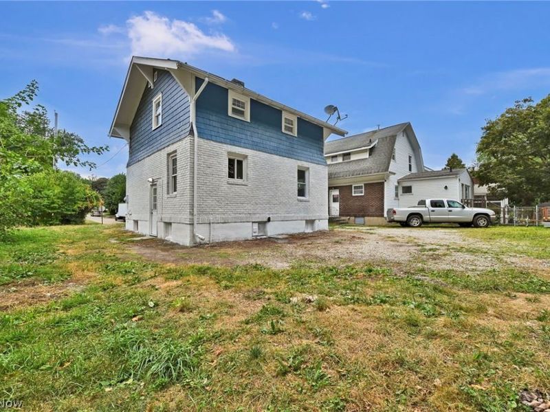 1584 Hampton Road , Akron, OH 44305 Photo 32