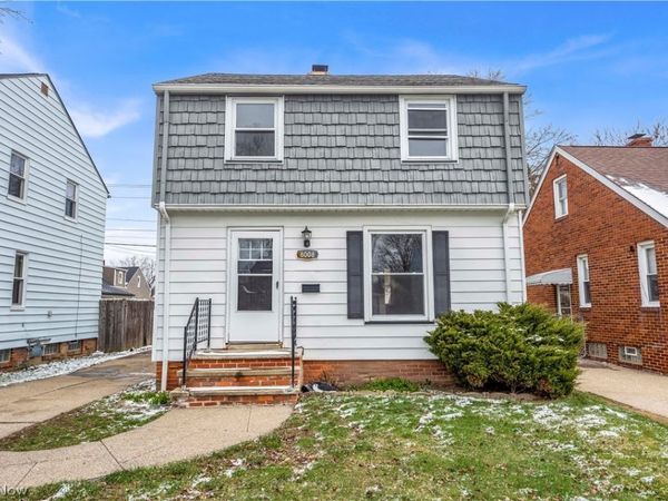 8008 Pelham Drive , Parma, OH 44129