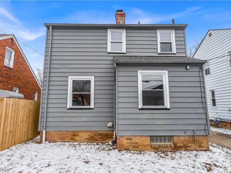 8008 Pelham Drive, Parma, OH 44129 Photo 25