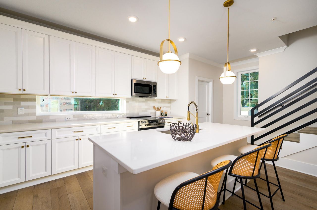 1150 Valdosta Street North Charleston, SC 29405