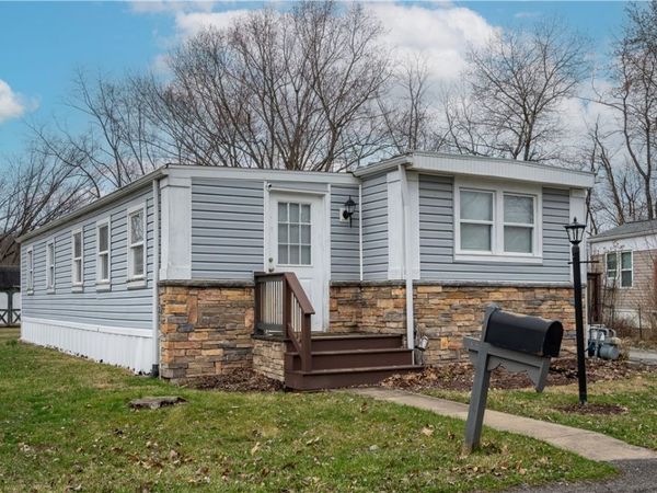 26 Circle Drive, Finleyville, PA 15332