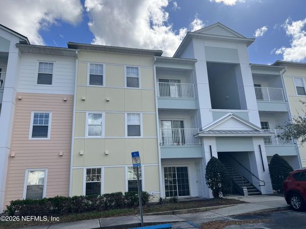 8226 GREEN PARROT Road, Unit 105, Jacksonville, FL 32256