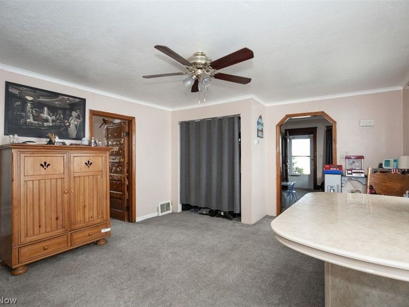 3805 Revere Court, Cleveland, OH 44109 Photo 9