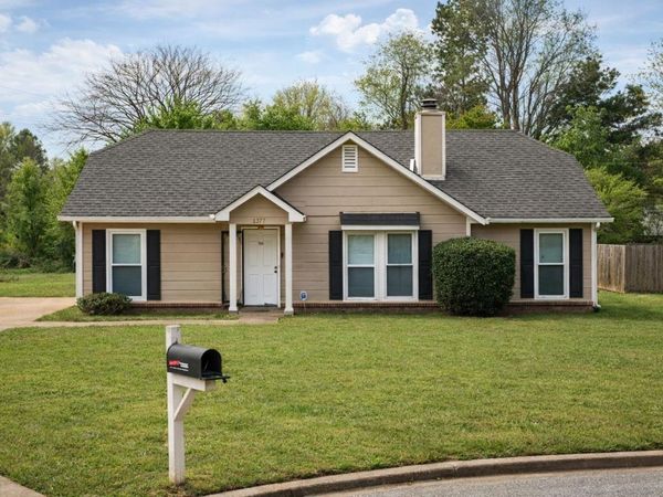 6577 CHAUNCEY DR, Memphis, TN 38141