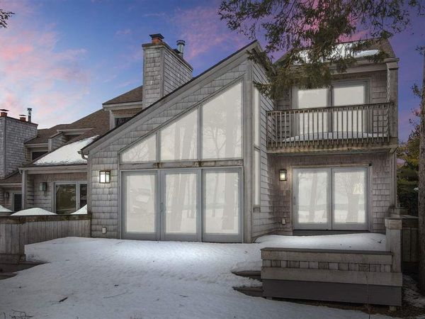 1057 Beach Road, Unit 1057, Harbor Springs, MI 49740