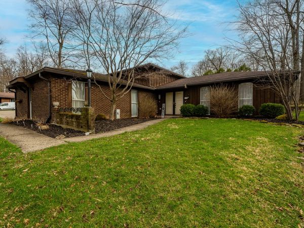 1412 Devoe Drive, Beavercreek, OH 45434