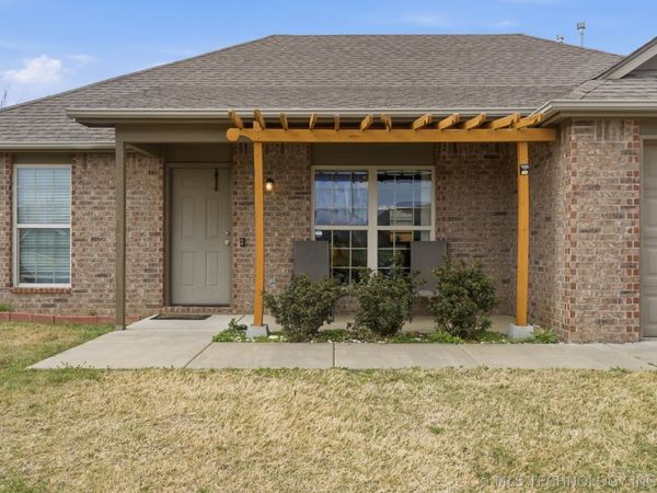 2503 Hunters Court , Claremore, OK 74019