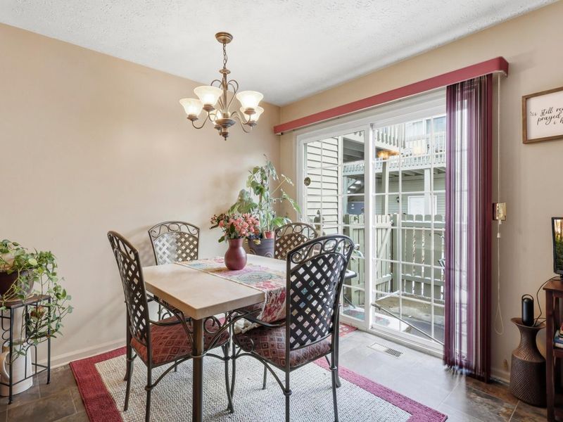 2534 Home Acre Drive , Unit 34, Columbus, OH 43231 Photo 10