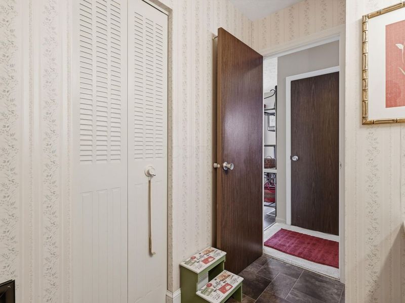 2534 Home Acre Drive , Unit 34, Columbus, OH 43231 Photo 21