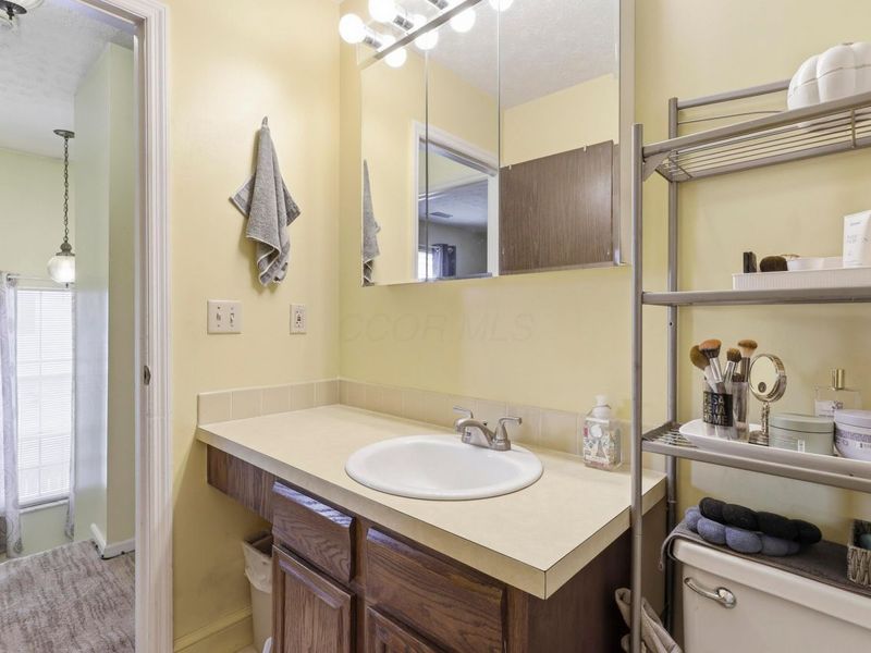 2534 Home Acre Drive , Unit 34, Columbus, OH 43231 Photo 28