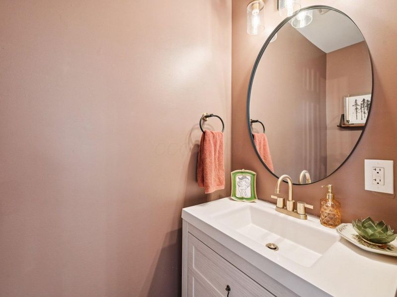 959 Heyl Avenue , Columbus, OH 43206 Photo 16