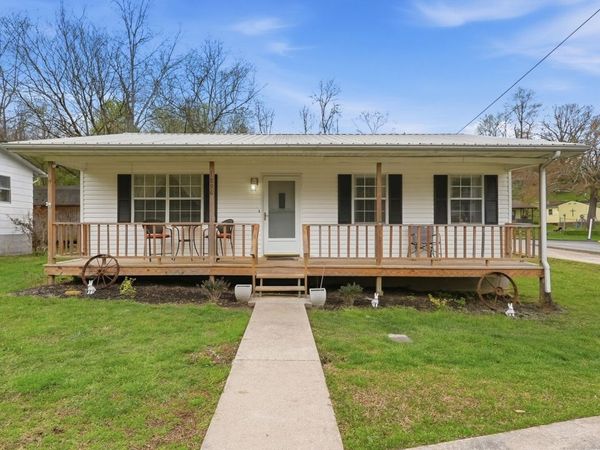 1896 Old Washington Highway, Dayton, TN 37321