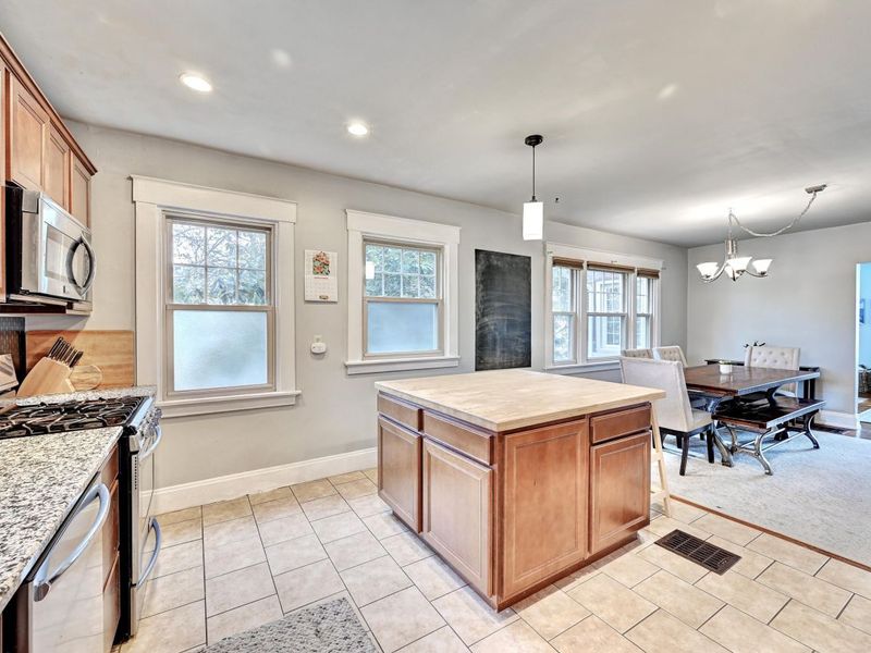 831 N Fort Thomas Avenue, Fort Thomas, KY 41075 Photo 8