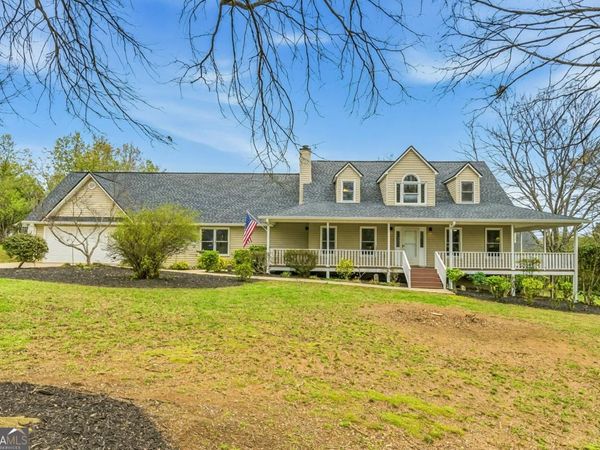 1101 Chandler Heights Circle, Alto, GA 30510