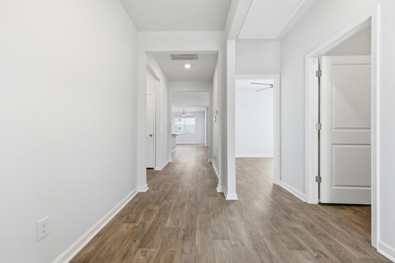 717 Ladywood Drive Photo 14