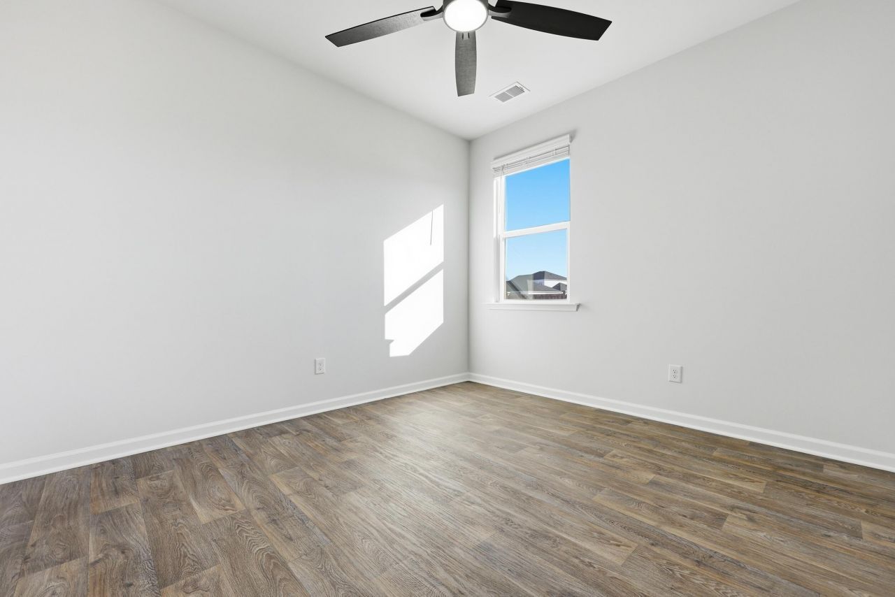 717 Ladywood Drive Photo 17