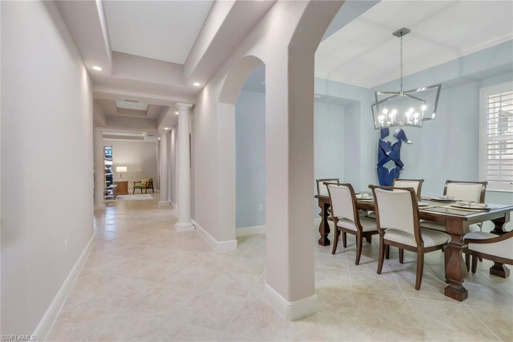 517 Avellino Isles Cir, Unit 101, Naples, FL 34119 Photo